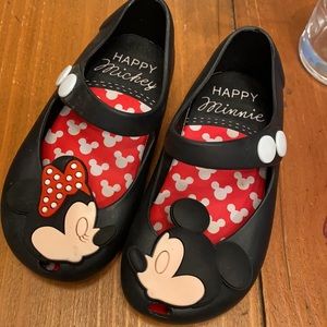 Happy Minnie Happy Mickey jelly shoes Size 7